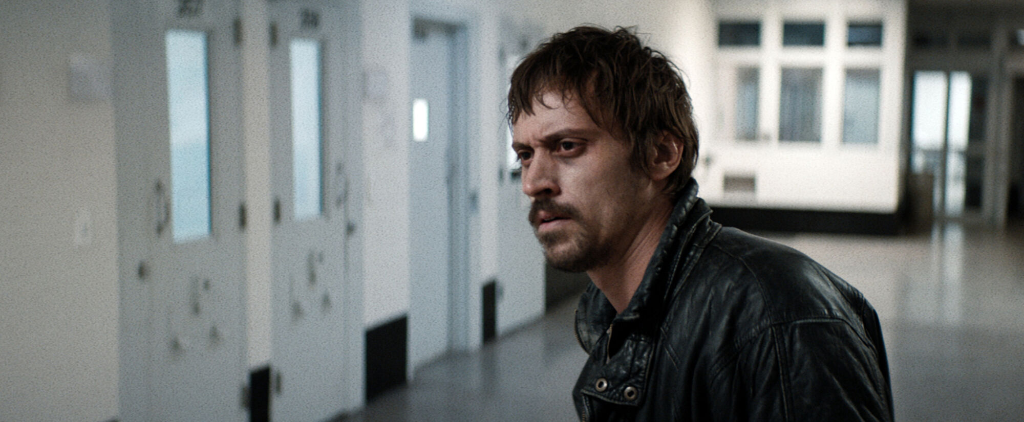 Scene Image 4